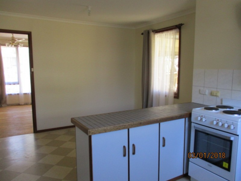 30 Burford Street, Elizabeth Downs SA 5113