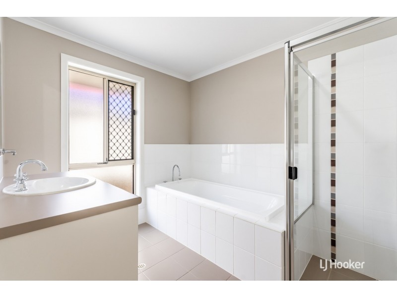 35 Douglas Drive, Munno Para SA 5115