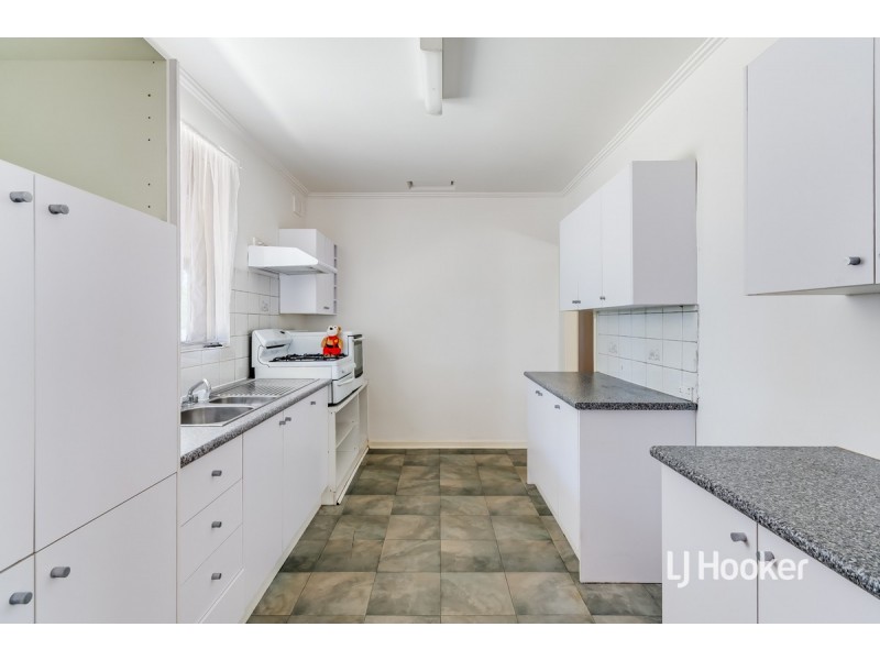 6 Forrestall Road, Elizabeth Downs SA 5113