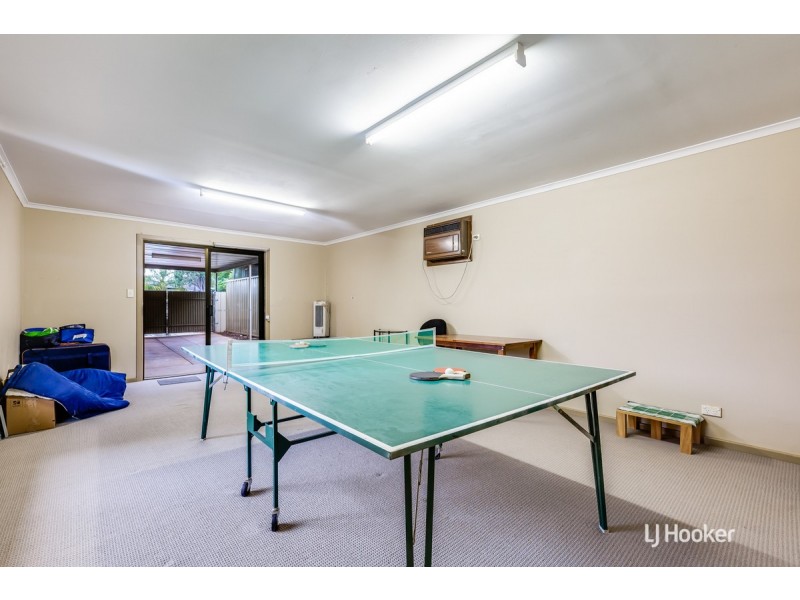 152 McKenzie Road, Elizabeth Downs SA 5113