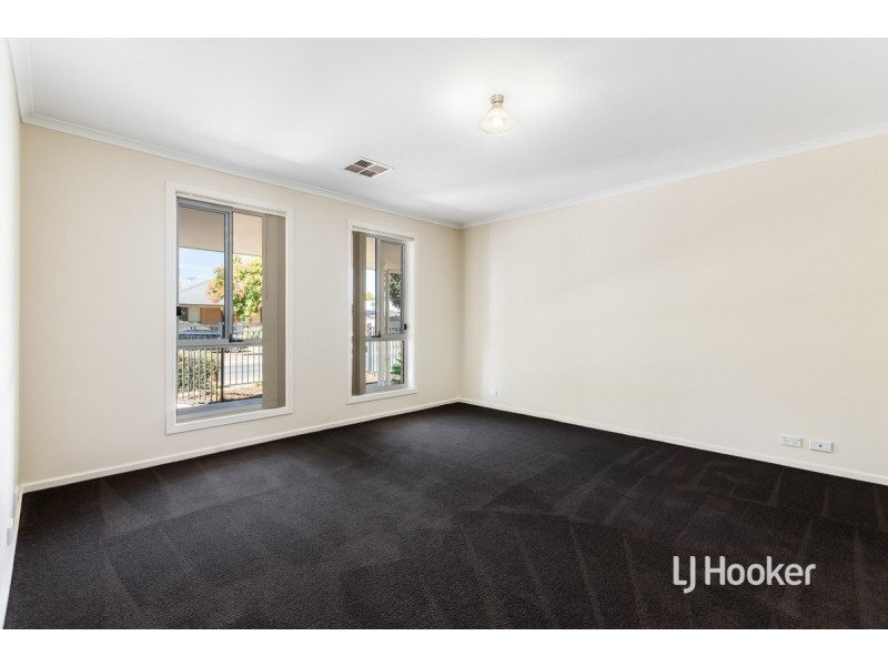 77 Light Avenue, Munno Para SA 5115