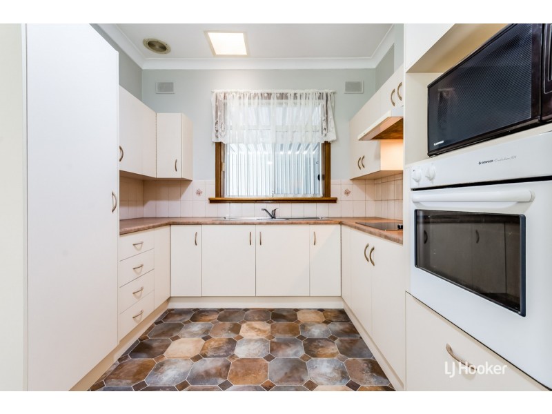 11 McLean Street, Elizabeth Park SA 5113