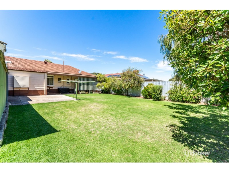 11 McLean Street, Elizabeth Park SA 5113