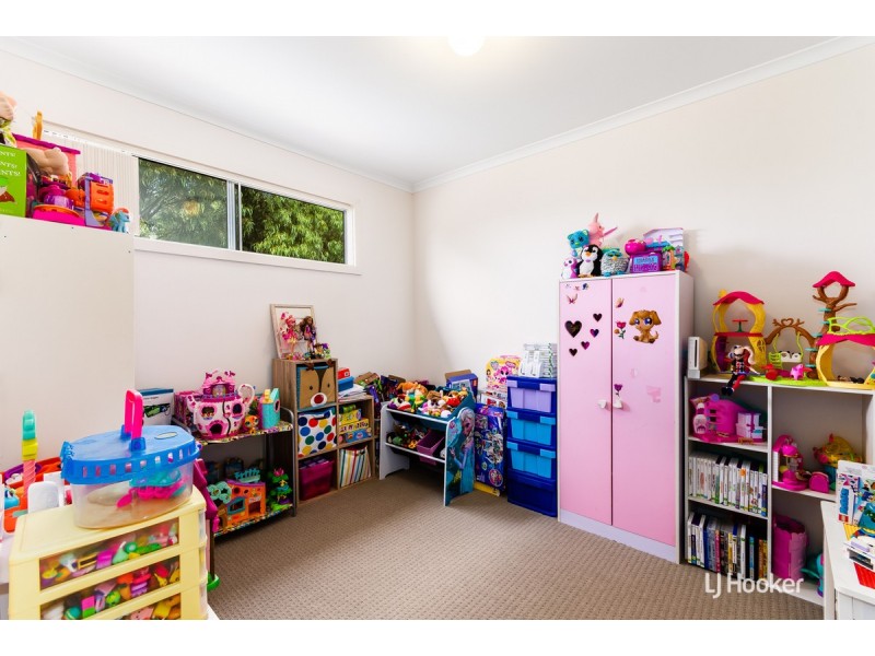 6 Parkside Walk, Smithfield Plains SA 5114