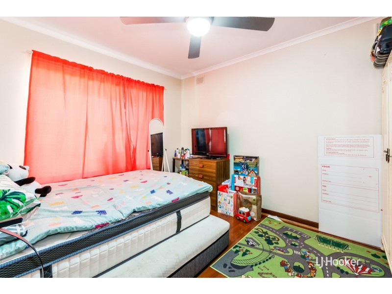 21A & 21B Galway Crescent, Salisbury Downs SA 5108