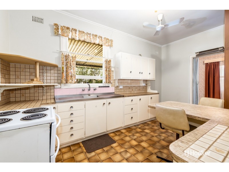 118 Ridley Road, Elizabeth South SA 5112