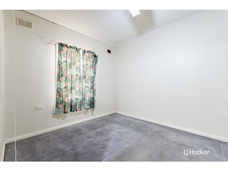 6 Brady Street, Elizabeth Downs SA 5113