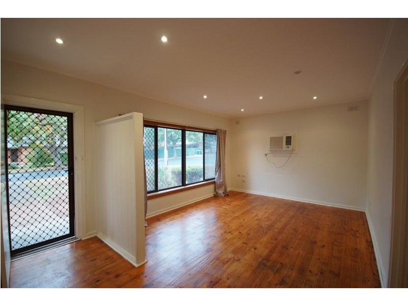 6 Mosterton Road, Elizabeth Park SA 5113