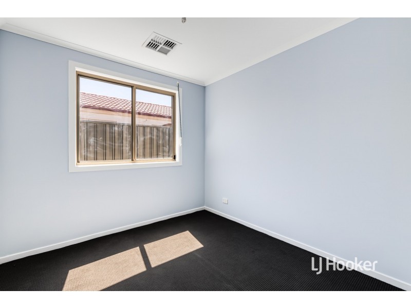 35 Riesling Crescent, Andrews Farm SA 5114