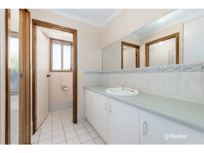 6 Goldwyn Avenue, Salisbury Downs SA 5108