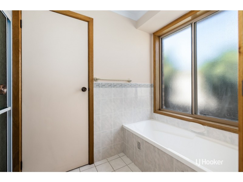 6 Goldwyn Avenue, Salisbury Downs SA 5108