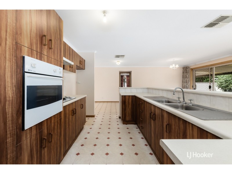 6 Goldwyn Avenue, Salisbury Downs SA 5108