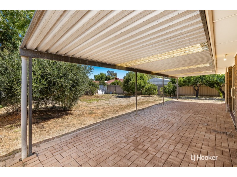 6 Goldwyn Avenue, Salisbury Downs SA 5108