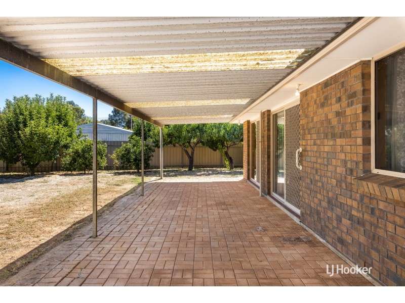 6 Goldwyn Avenue, Salisbury Downs SA 5108