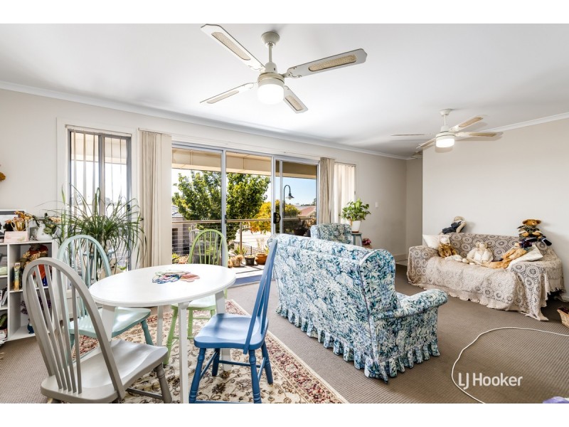 1 Caspian Lane, Andrews Farm SA 5114