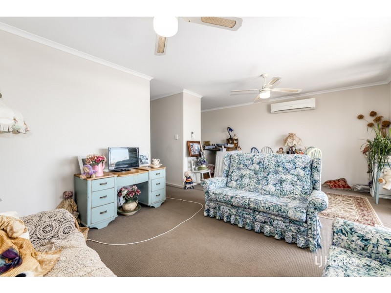1 Caspian Lane, Andrews Farm SA 5114