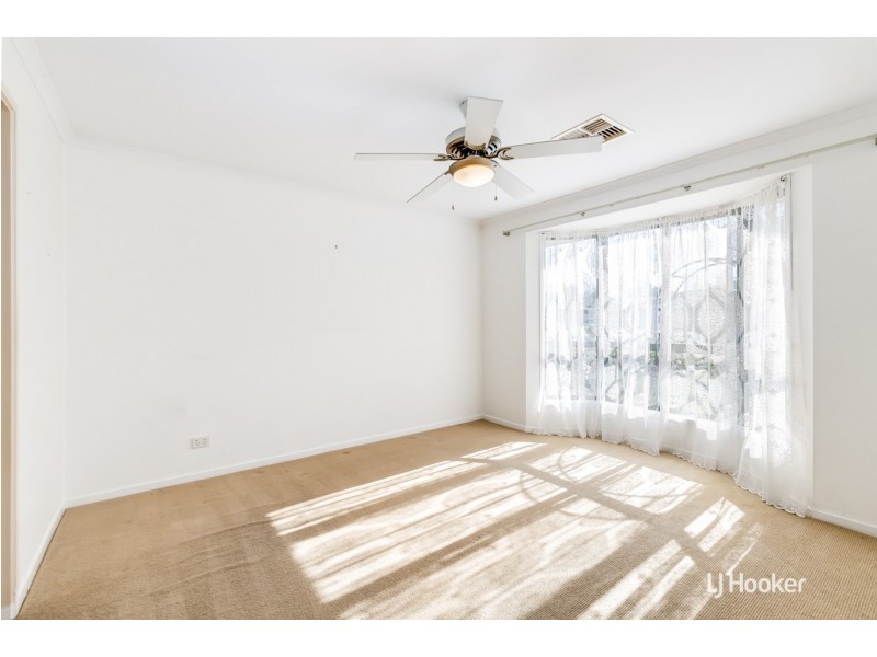 97 President Avenue, Andrews Farm SA 5114