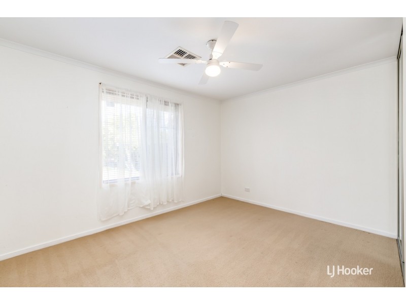 97 President Avenue, Andrews Farm SA 5114