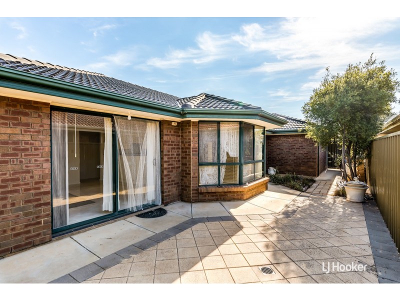 97 President Avenue, Andrews Farm SA 5114