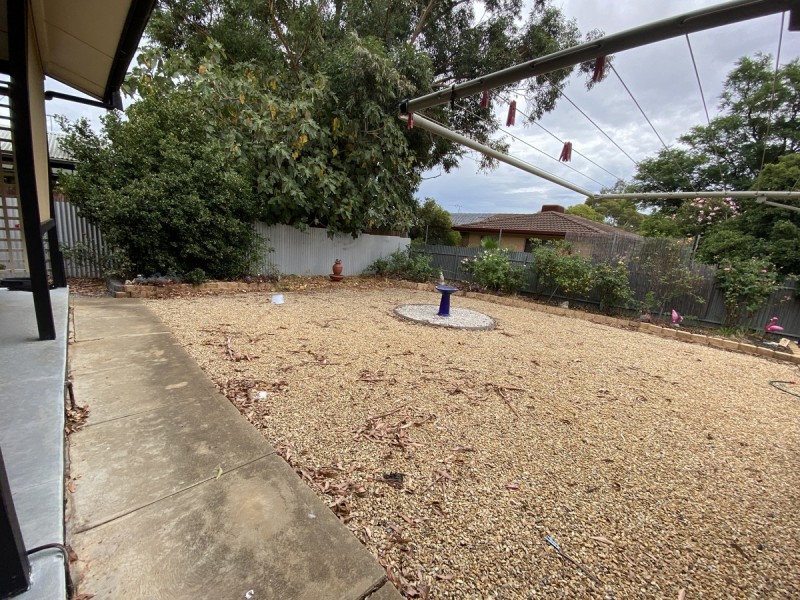 464 Bridge Road, Para Hills West SA 5096