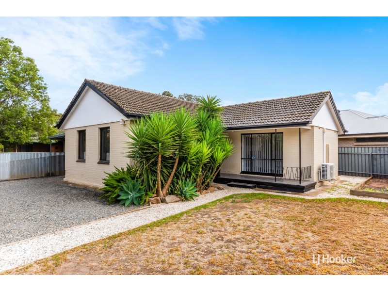 1 McLean Street, Elizabeth Park SA 5113