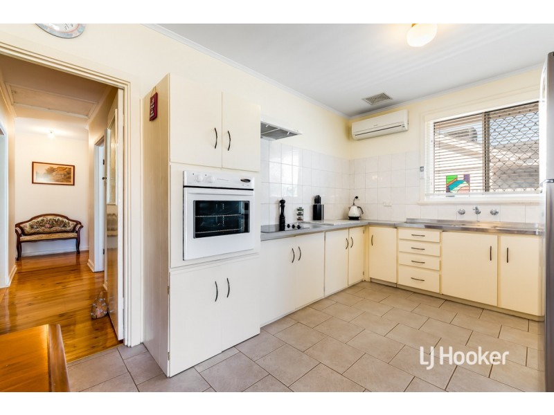 15 Justinian Street, Elizabeth Downs SA 5113