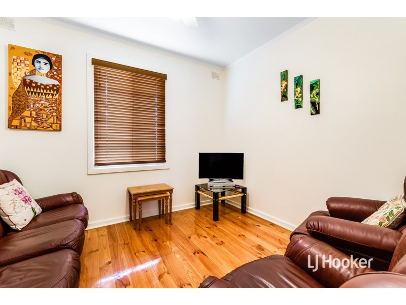 15 Justinian Street, Elizabeth Downs SA 5113