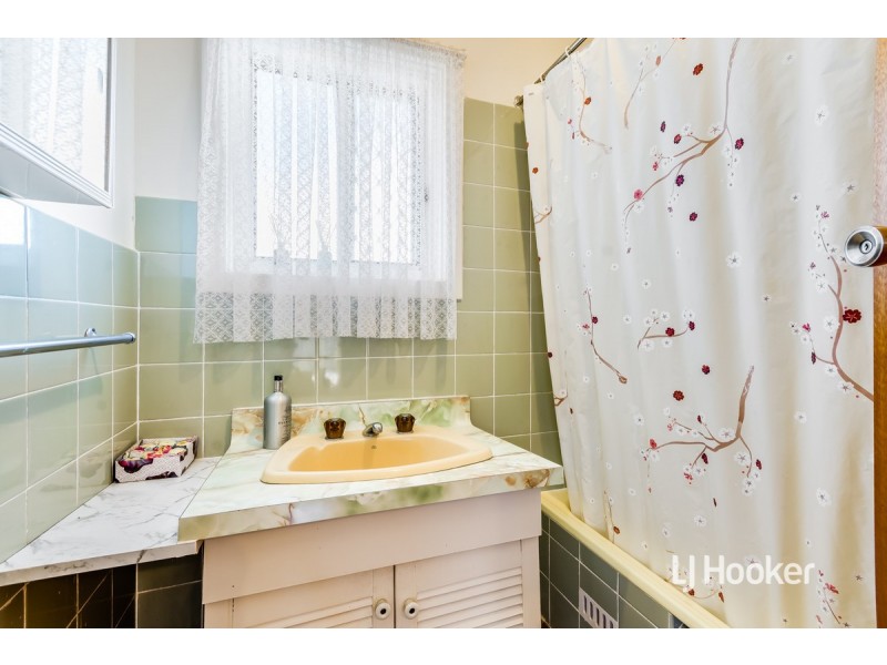 15 Justinian Street, Elizabeth Downs SA 5113