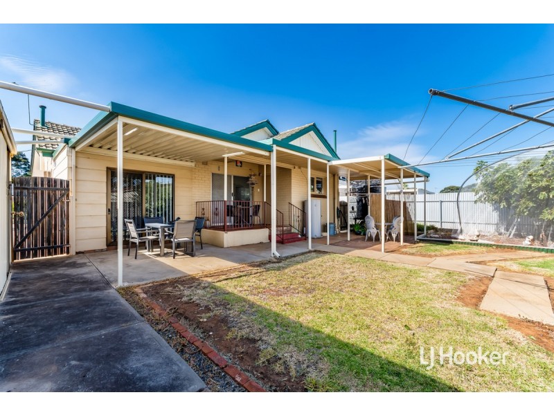 15 Justinian Street, Elizabeth Downs SA 5113