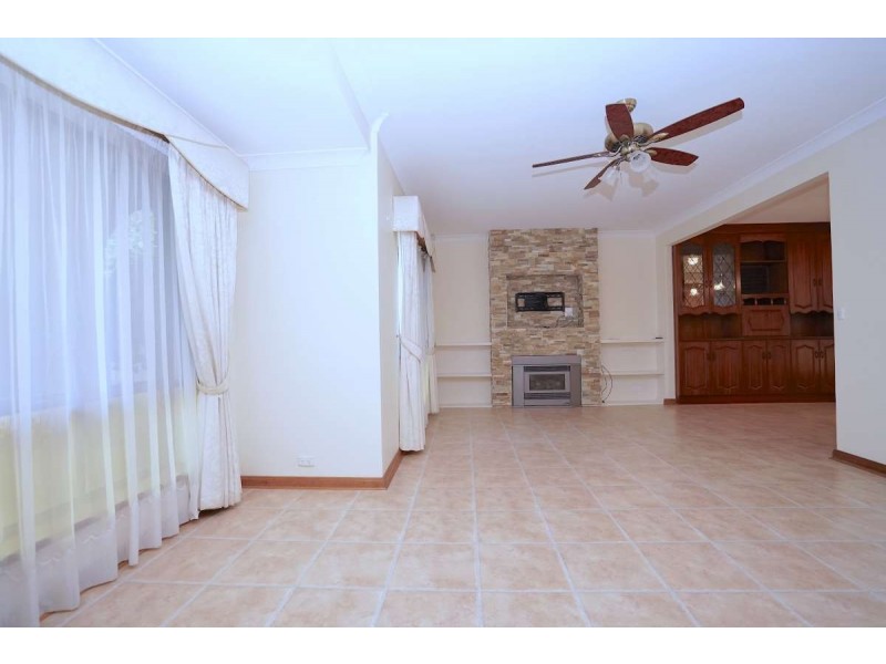 16 Burton Road, Athelstone SA 5076