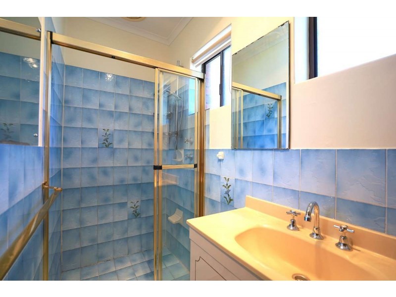 16 Burton Road, Athelstone SA 5076