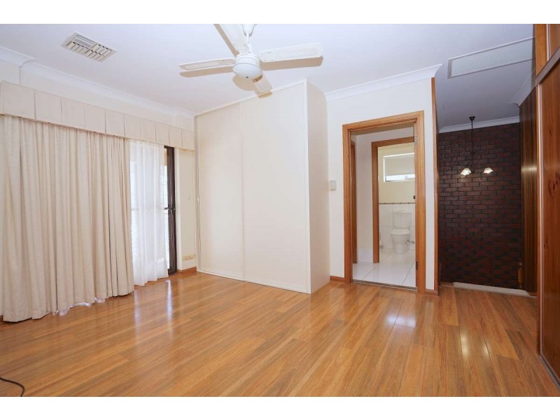 16 Burton Road, Athelstone SA 5076