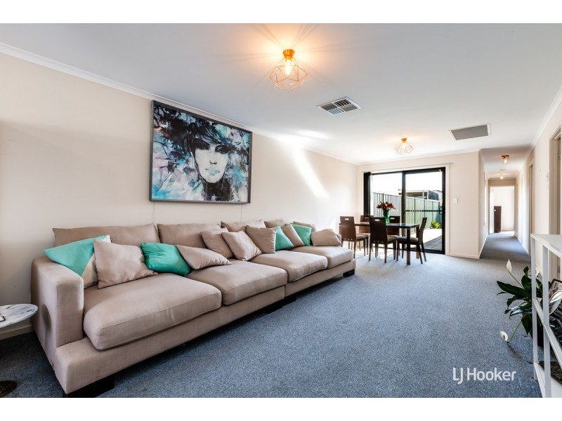 23 Tatura Road, Munno Para West SA 5115