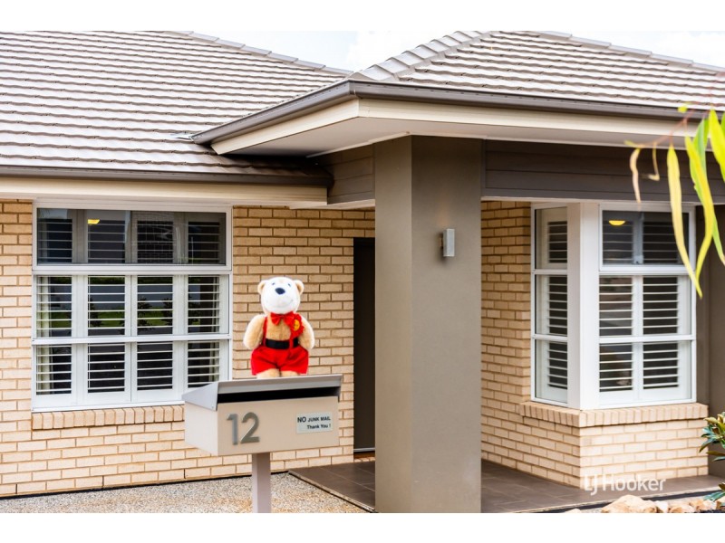 12 Charleston Crescent, Blakeview SA 5114