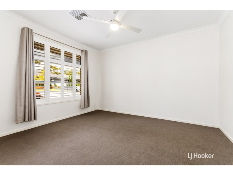 12 Charleston Crescent, Blakeview SA 5114
