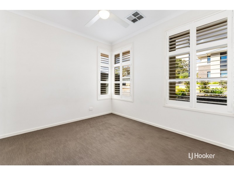 12 Charleston Crescent, Blakeview SA 5114