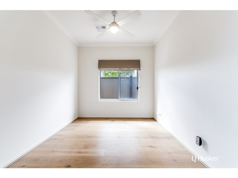 12 Charleston Crescent, Blakeview SA 5114