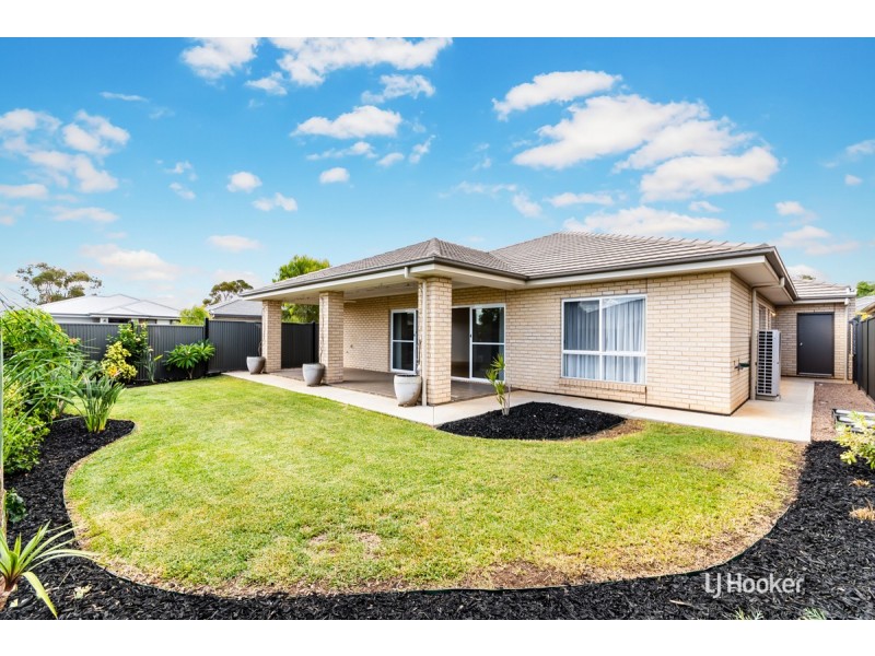 12 Charleston Crescent, Blakeview SA 5114
