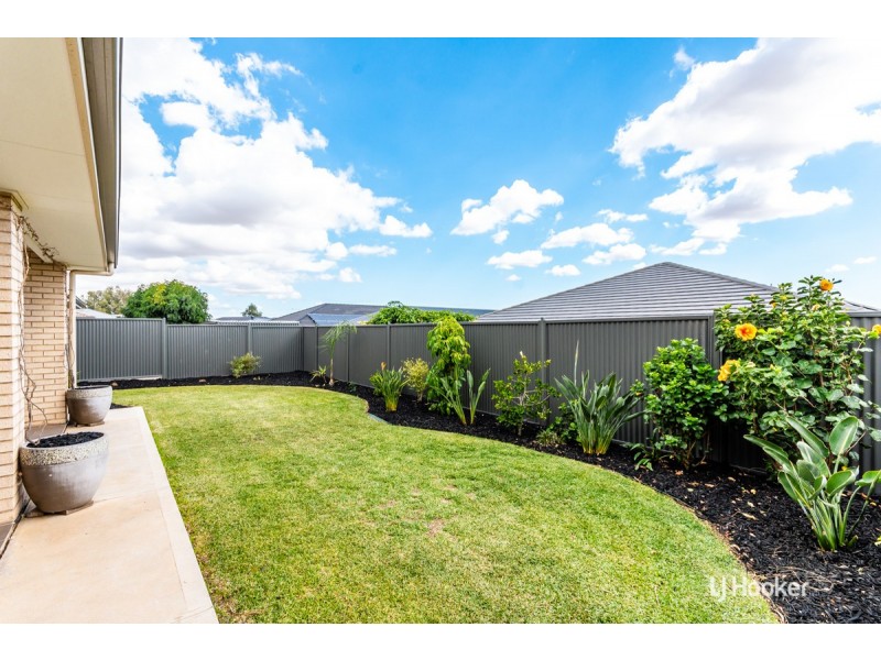 12 Charleston Crescent, Blakeview SA 5114
