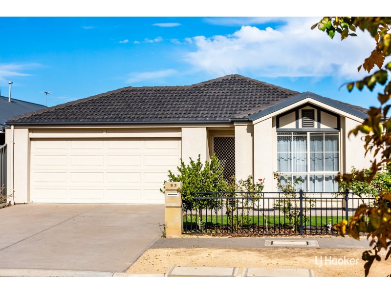 93 Centenary Circuit, Andrews Farm SA 5114