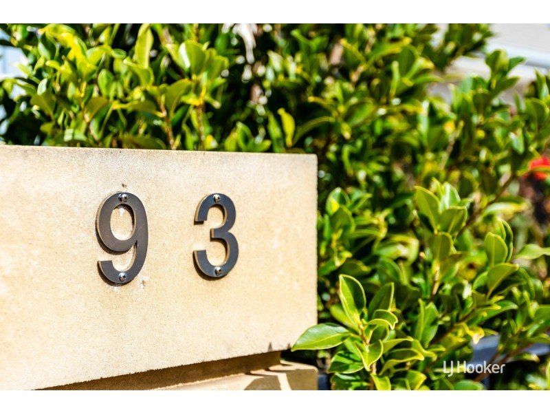 93 Centenary Circuit, Andrews Farm SA 5114