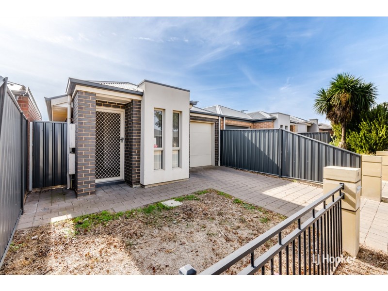 16 Torrens Street, Andrews Farm SA 5114