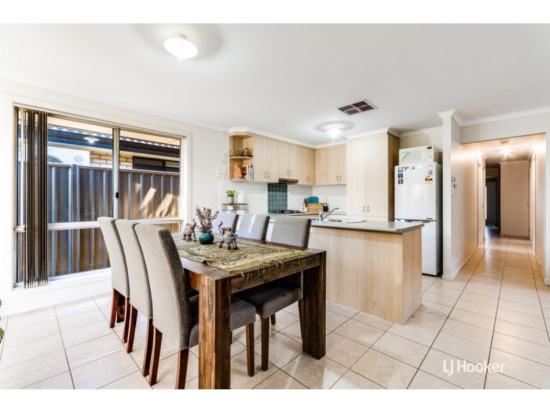 25 Valiant Road, Munno Para West SA 5115