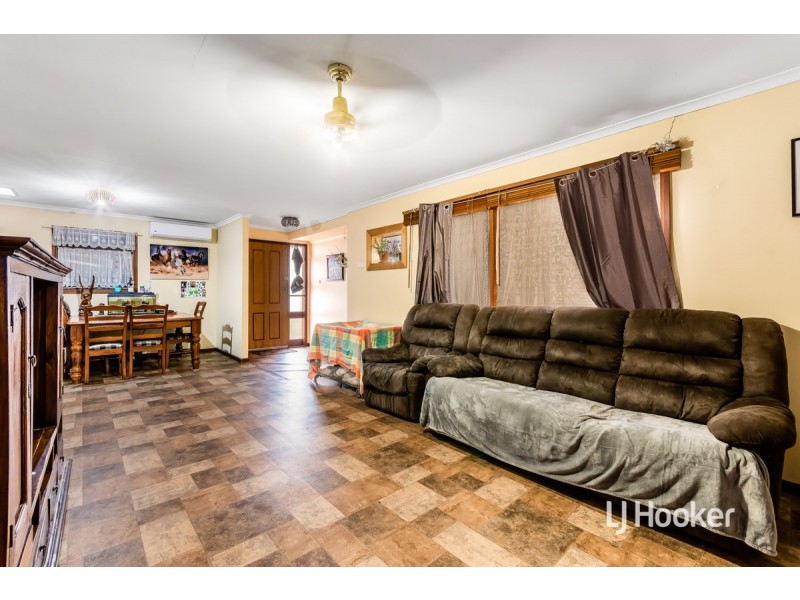 7 Koolena Crescent, Munno Para SA 5115