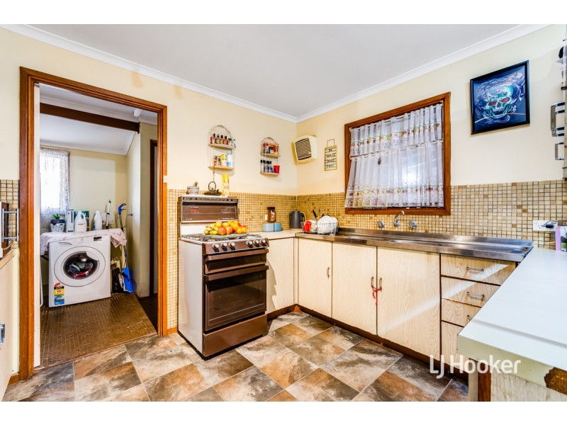 7 Koolena Crescent, Munno Para SA 5115