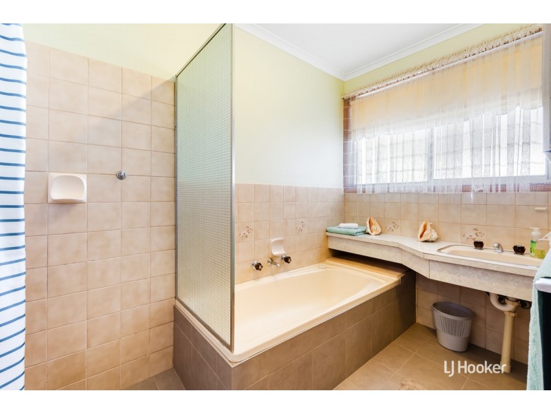 13 Derrick Road, Elizabeth East SA 5112