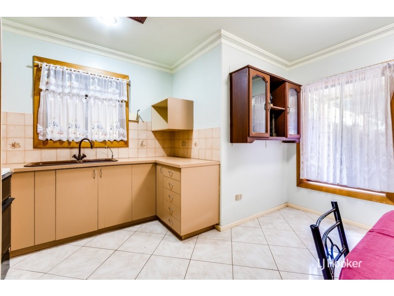 1 Armstrong Avenue, Parafield Gardens SA 5107