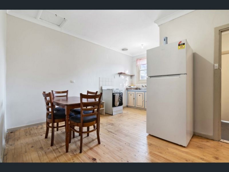10 Sampson Road, Elizabeth Grove SA 5112