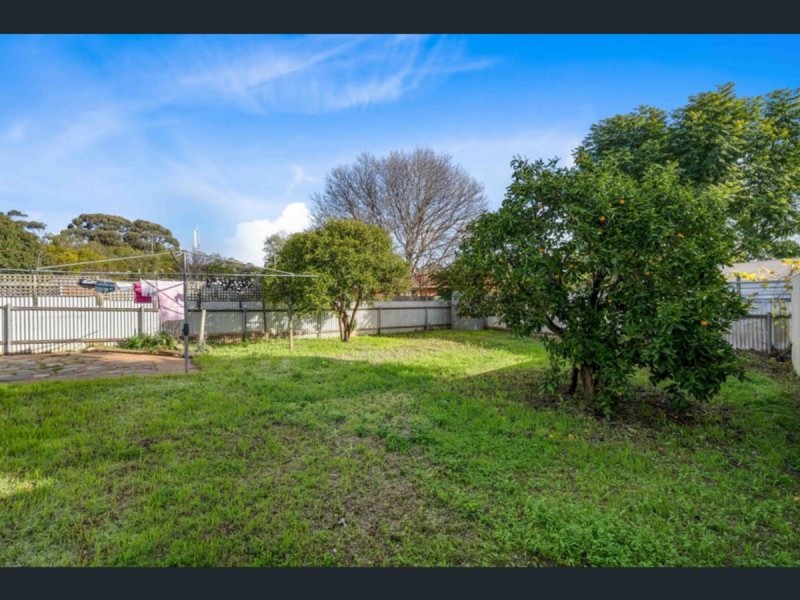 10 Sampson Road, Elizabeth Grove SA 5112