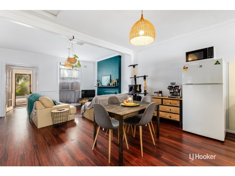 30 Stakes Crescent, Elizabeth Downs SA 5113